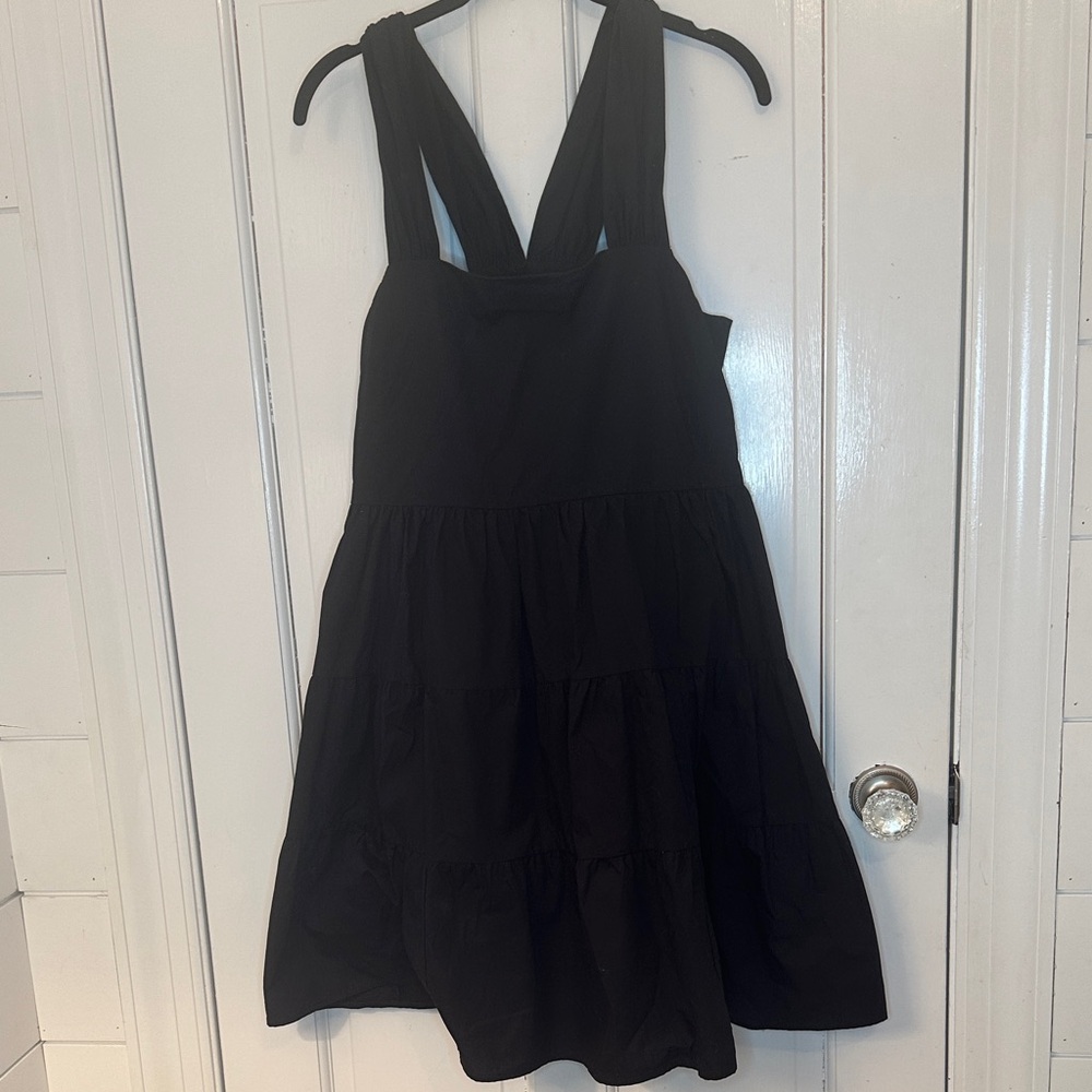 Banana Republic Elegant Black Tiered Dress size XS EUC